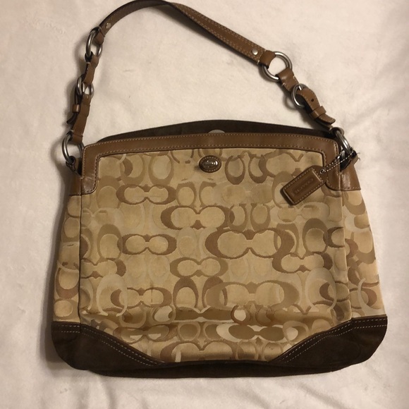 Women’s Coach purse - Picture 2 of 6